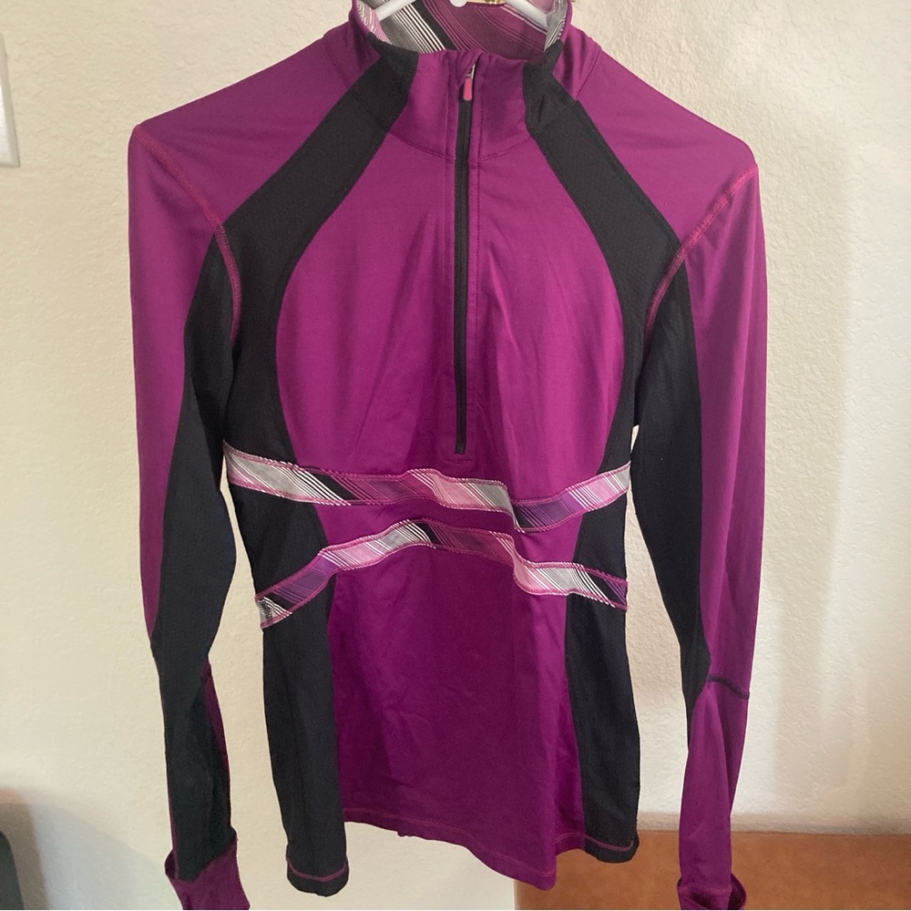 Lululemon Run Hills Pullover 1/2 Zip Cool Weather Purple Stripe Black Size 8